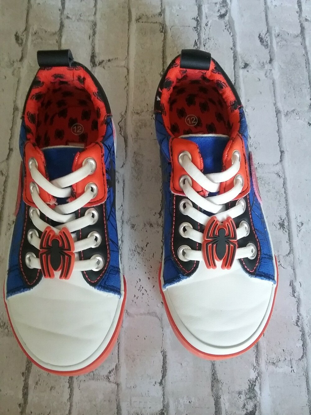 Kids Spiderman Athletic Sneakers - Blue & Red Size 12